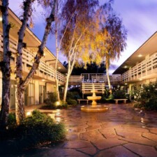 Hollister Professional Park